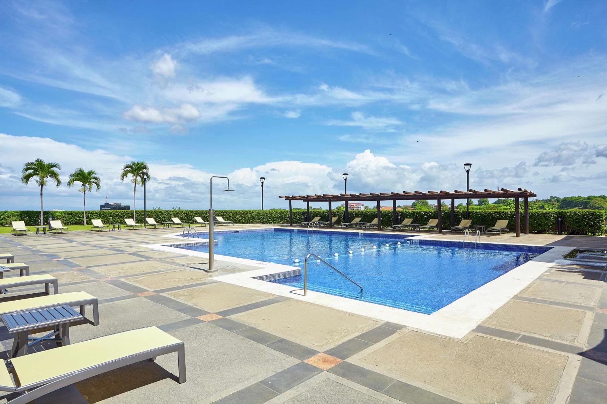 Doubletree By Hilton Managua Hotel Kültér fotó